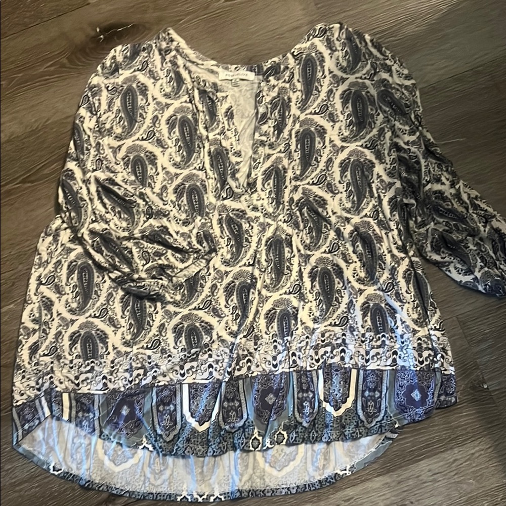 Rose & Olive Black and White Paisley Blouse